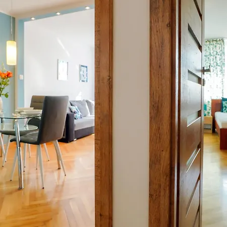 Almanak J10 - Grand-tourist Apartment Gdansk